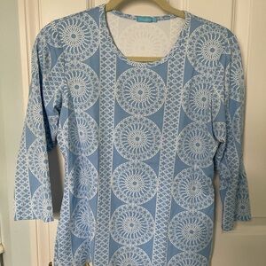 J. McLaughlin Light Blue and White Medallion Long Sleeve Top